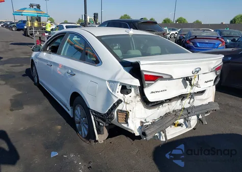 2017 Hyundai Sonata Hybrid Se z USA, uszkodzony, nr VIN KMHE24L13HA054163